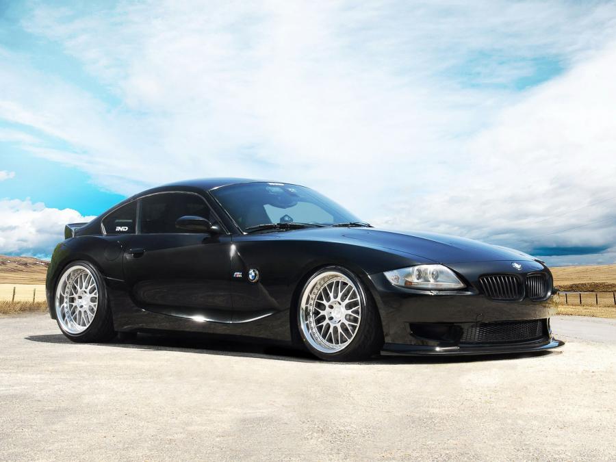  BMW Z4 M Coupe by IND Distribution 2012 года  (фото 3 из 3)